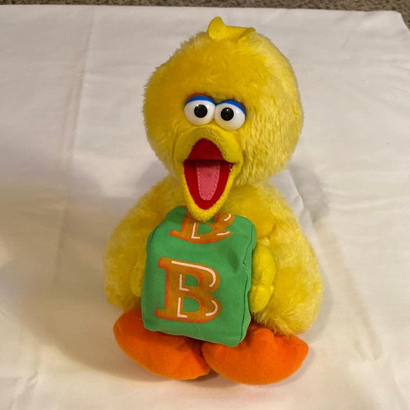 Sesame Street Baby Big Bird w/Block - Picture 1 of 4